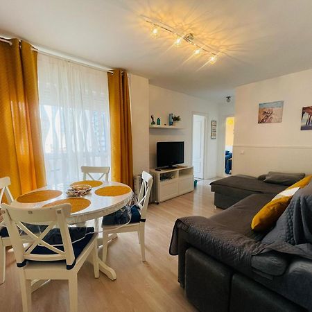 Apartamento Primera Linea De Playa Valdelagrana El Puerto de Santa Maria Ngoại thất bức ảnh